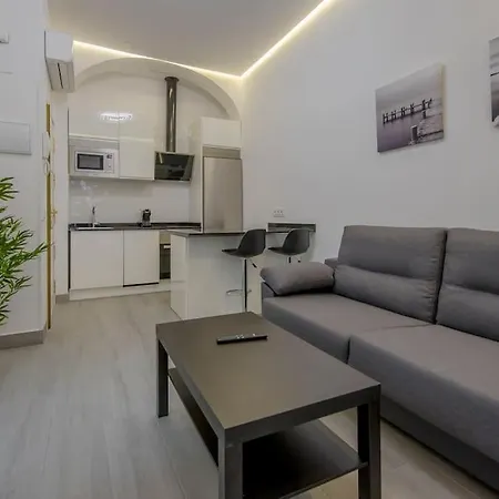 Suara Apartamentos 2 Madrid Extérieur photo