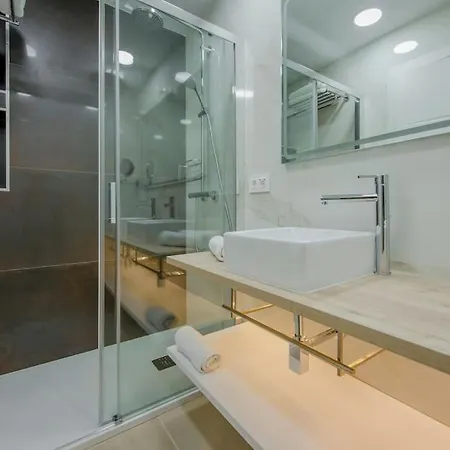 Suara Apartamentos 2 Madrid Extérieur photo